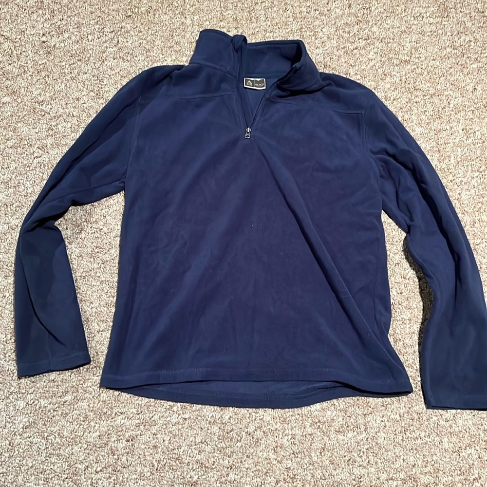 Kids black fleece pullover.
